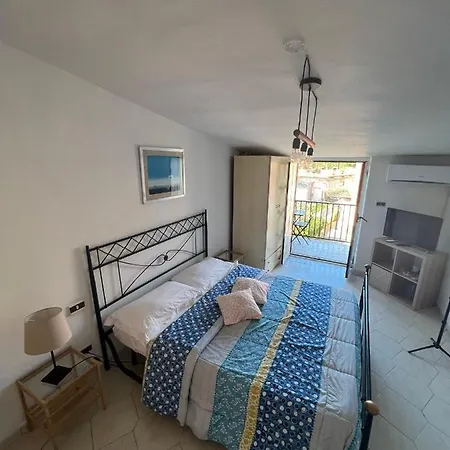 Little Sweet Escape Bed & Breakfast *